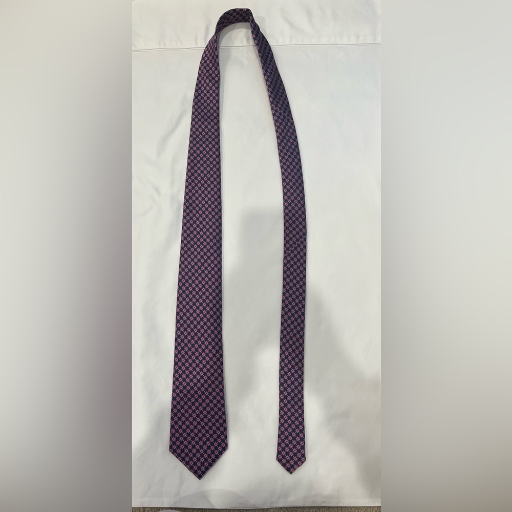 Elegant Pink and Blue Men's Tie